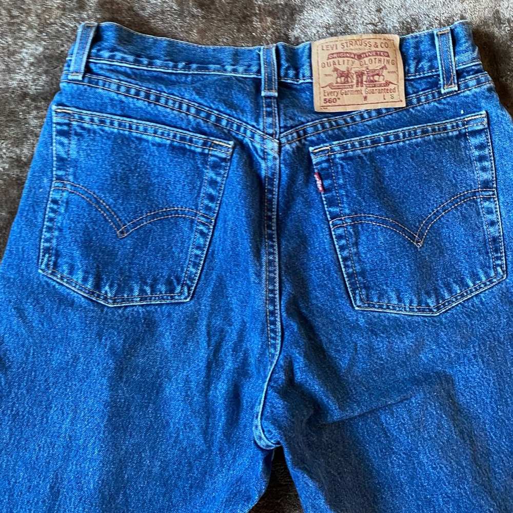 Vintage Vtg Levi’s 560 Loose Fit Straight Leg 28 inch waist